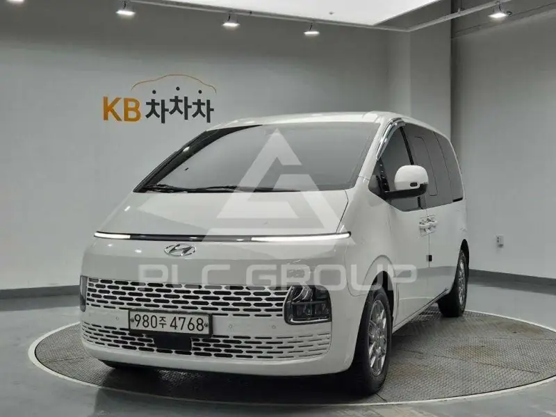 2022 Hyundai Staria