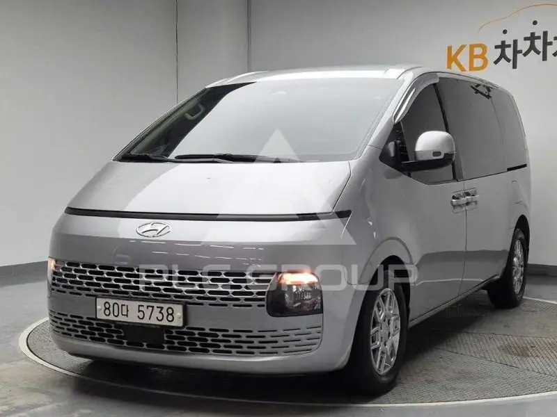 2022 Hyundai Staria