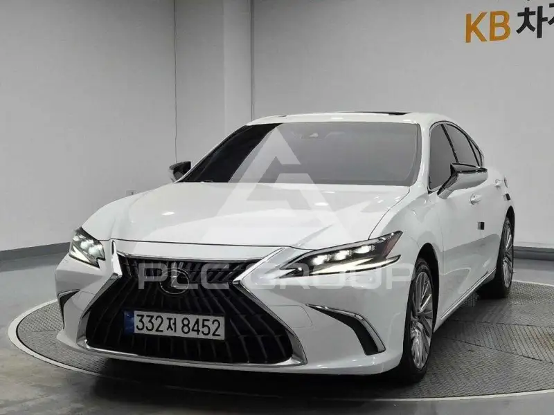 2023 Lexus ES