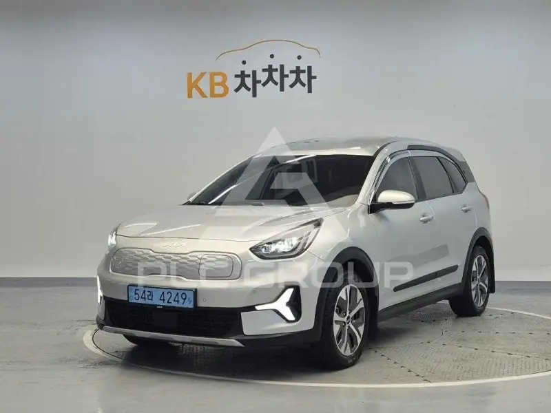 2023 KIA Niro