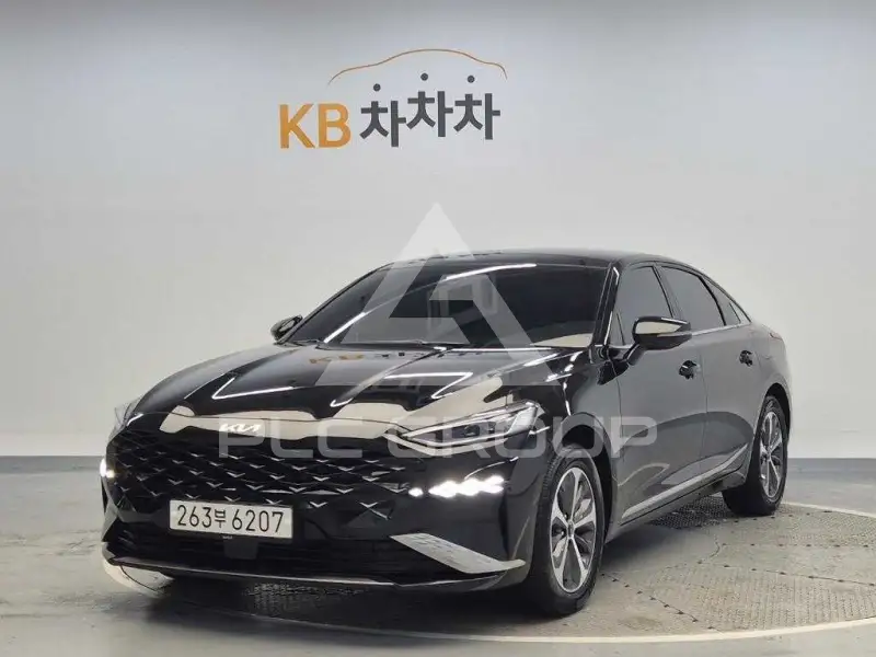 2023 KIA K8