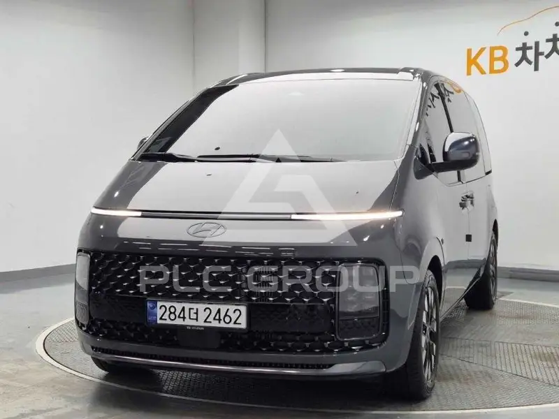 2025 Hyundai Staria