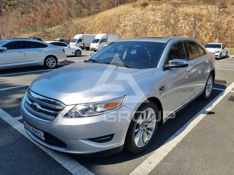 2011 Ford TAURUS