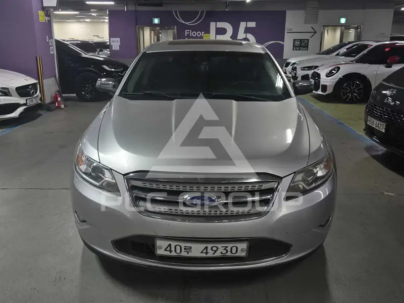2012 Ford TAURUS