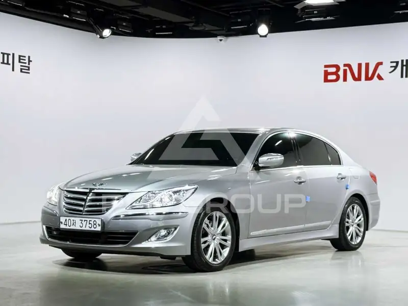 2012 Hyundai Genesis