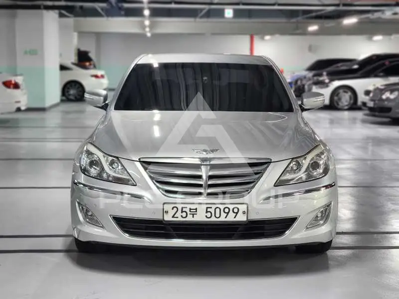2012 Hyundai Genesis