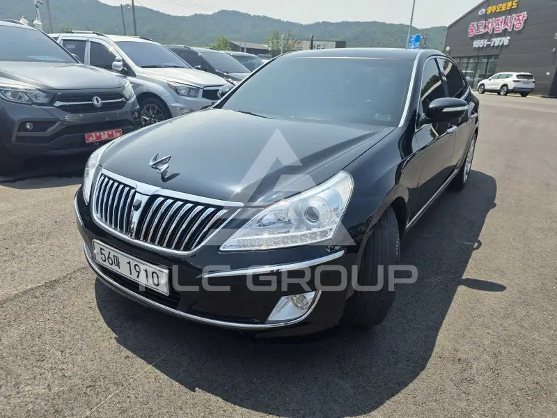 2012 Hyundai Equus