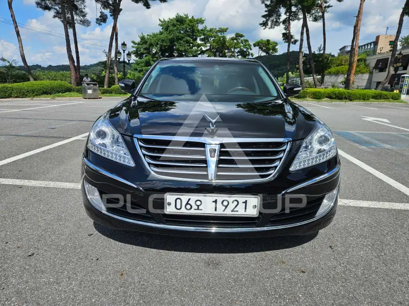 2012 Hyundai Equus