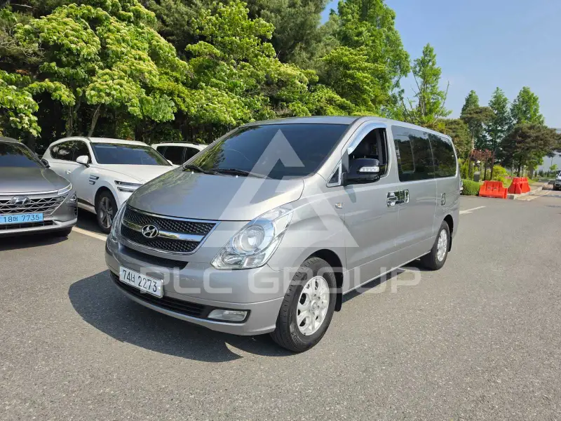 2012 Hyundai Starex