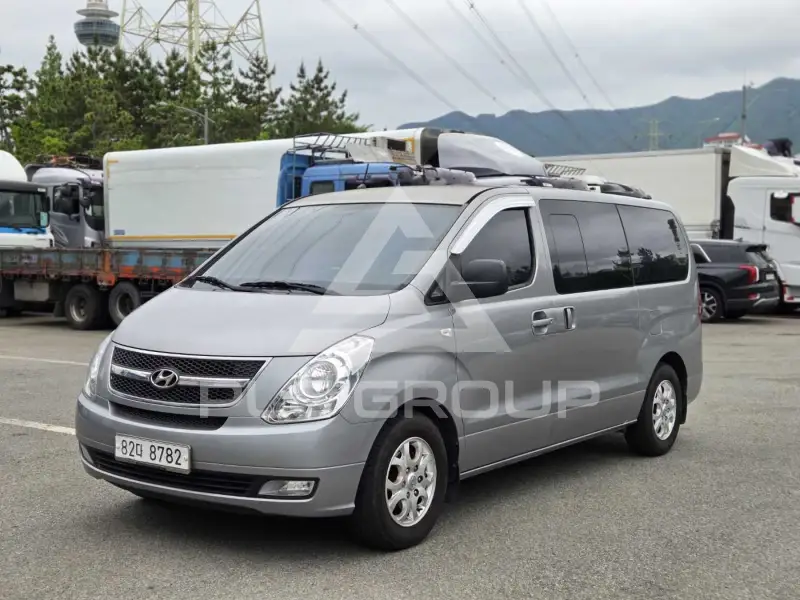 2012 Hyundai Starex