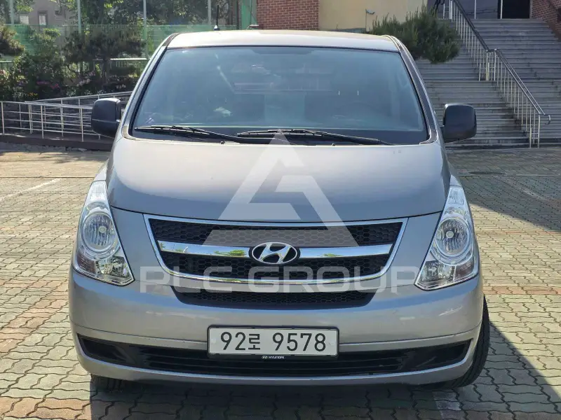 2012 Hyundai Starex