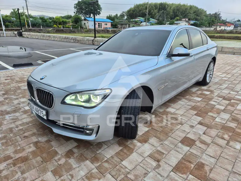 2013 BMW 7 series