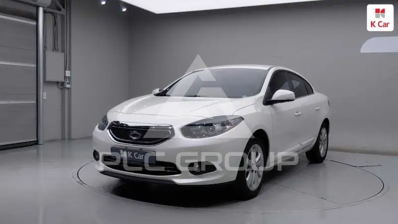 2013 Renault SM3