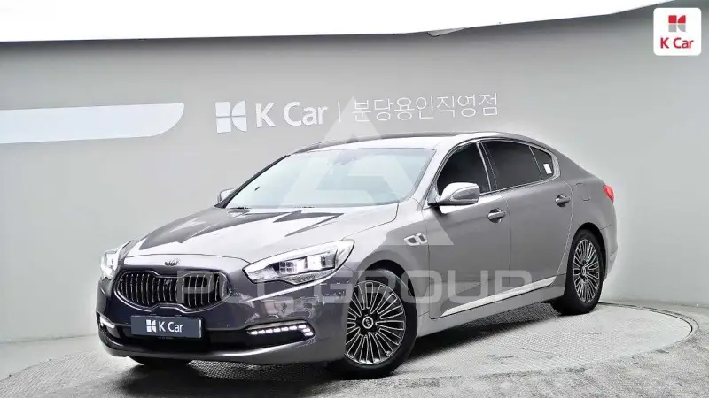 2013 KIA K9