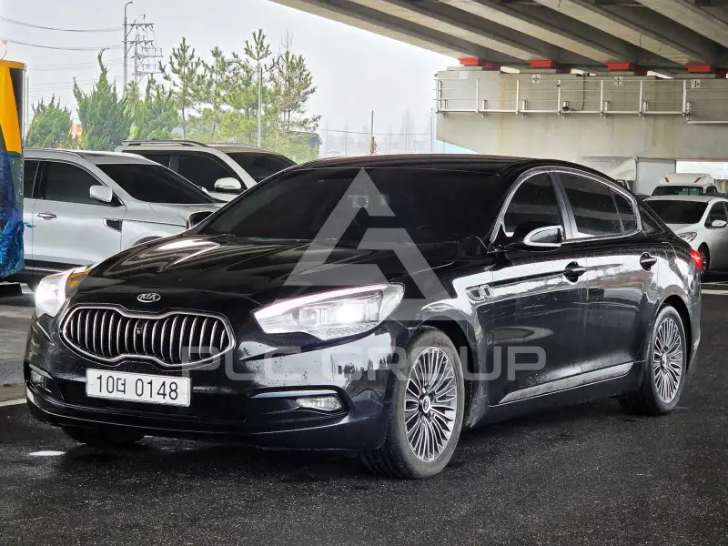 2013 KIA K9