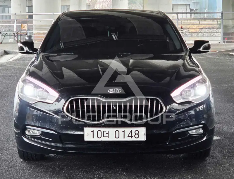 2013 KIA K9