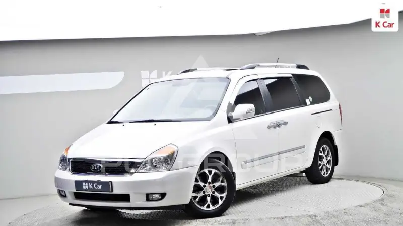 2013 KIA Carnival