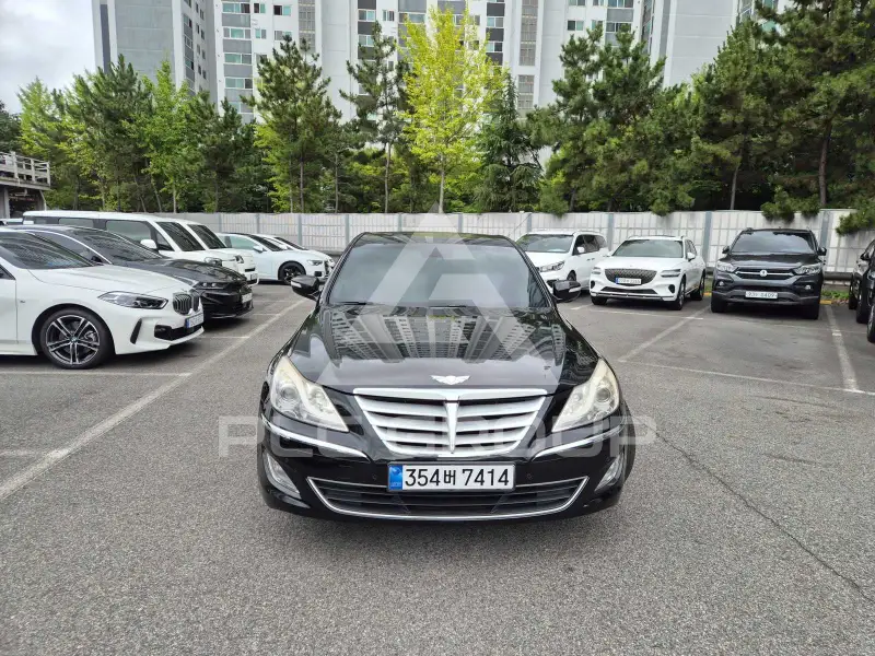 2013 Hyundai Genesis