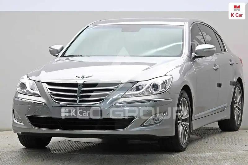 2013 Hyundai Genesis