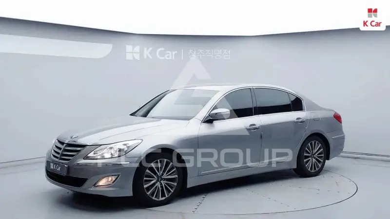 2013 Hyundai Genesis