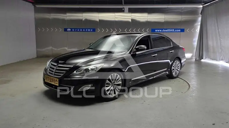 2013 Hyundai Genesis