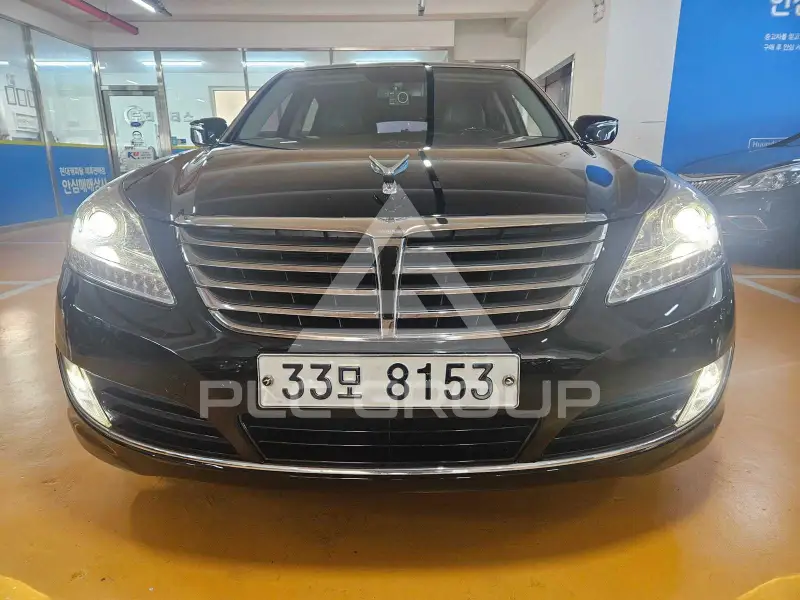 2013 Hyundai Equus