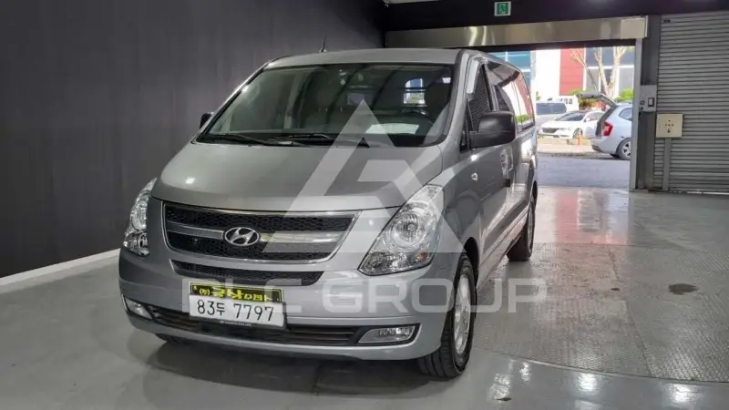2013 Hyundai Starex