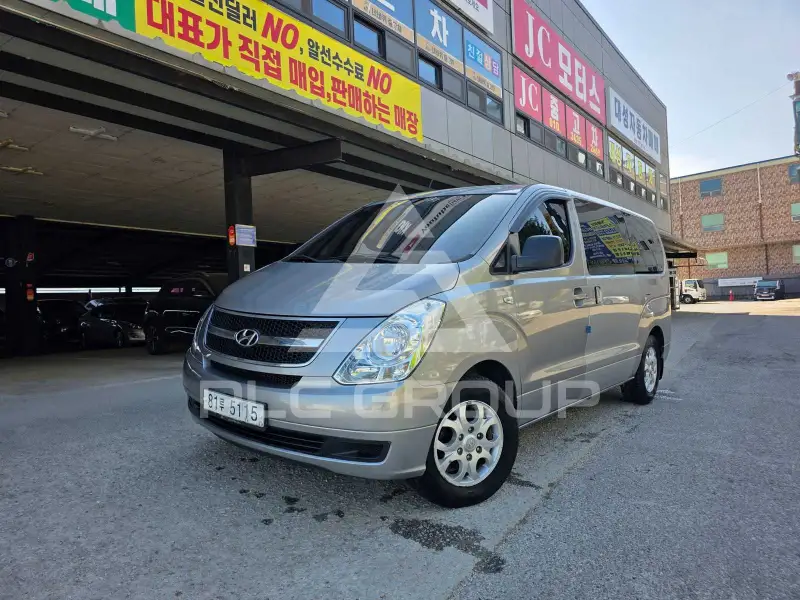 2013 Hyundai Starex