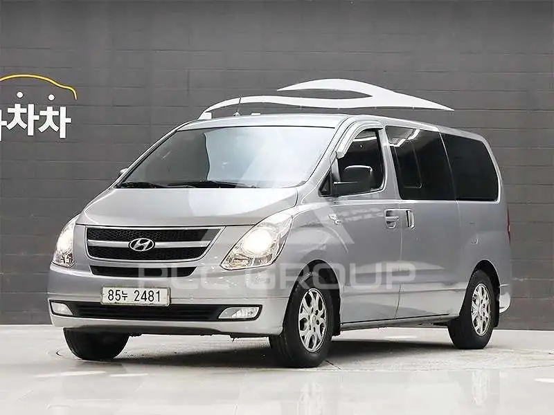 2013 Hyundai Starex