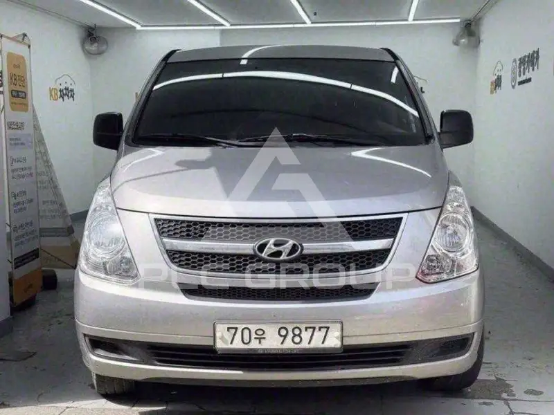 2013 Hyundai Starex