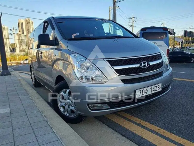 2013 Hyundai Starex