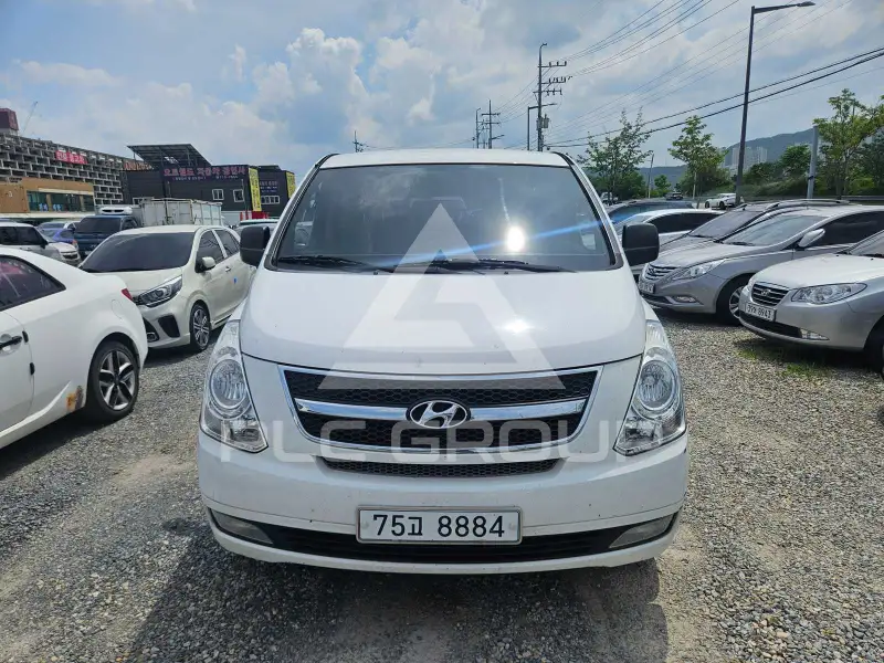 2013 Hyundai Starex