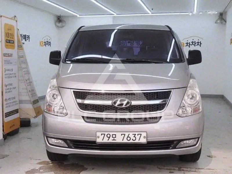 2014 Hyundai Starex