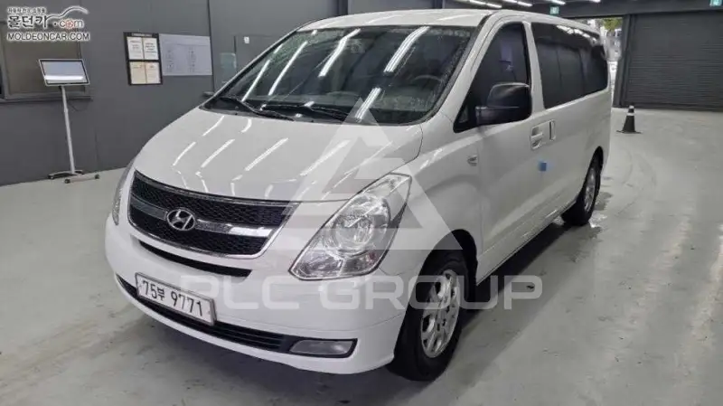 2014 Hyundai Starex