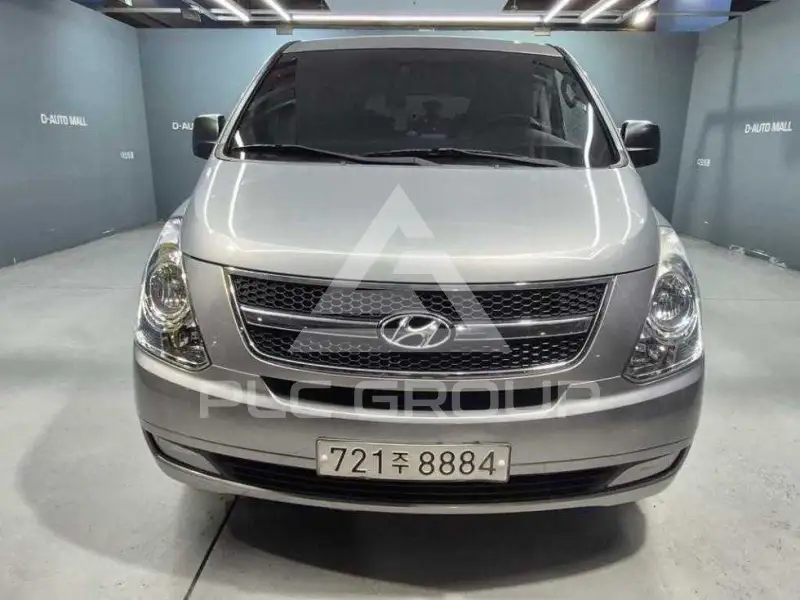 2014 Hyundai Starex