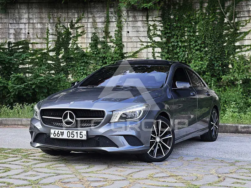 2015 Mercedes Benz CLA