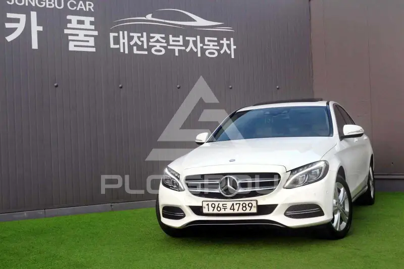 2015 Mercedes Benz C-Class