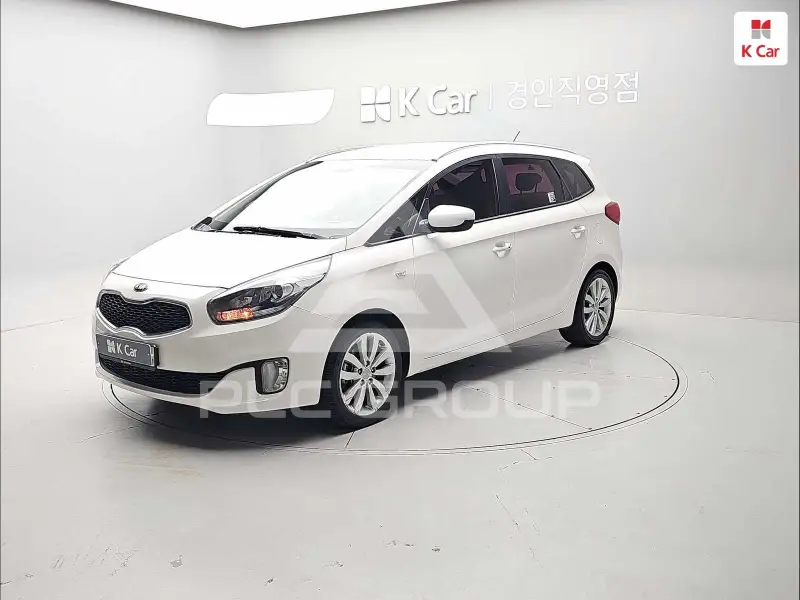 2015 KIA Carens