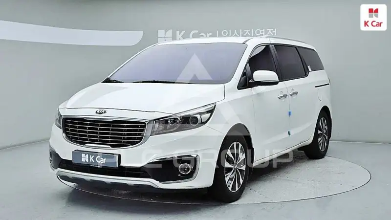 2015 KIA Carnival
