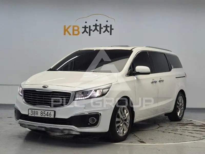 2015 KIA Carnival