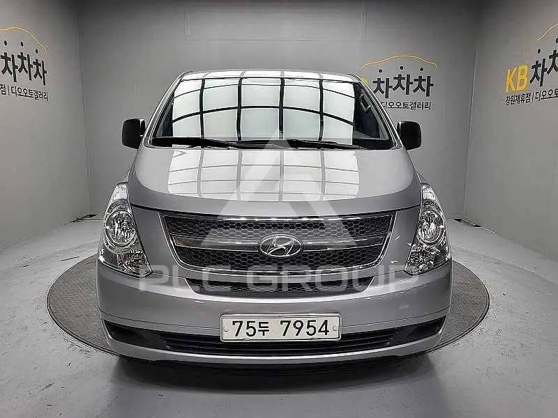 2015 Hyundai Starex