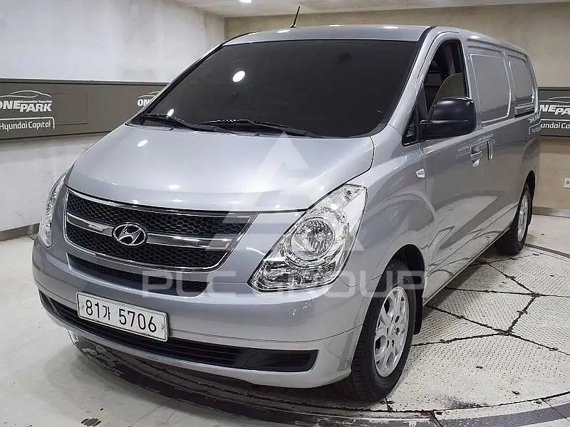 2015 Hyundai Starex