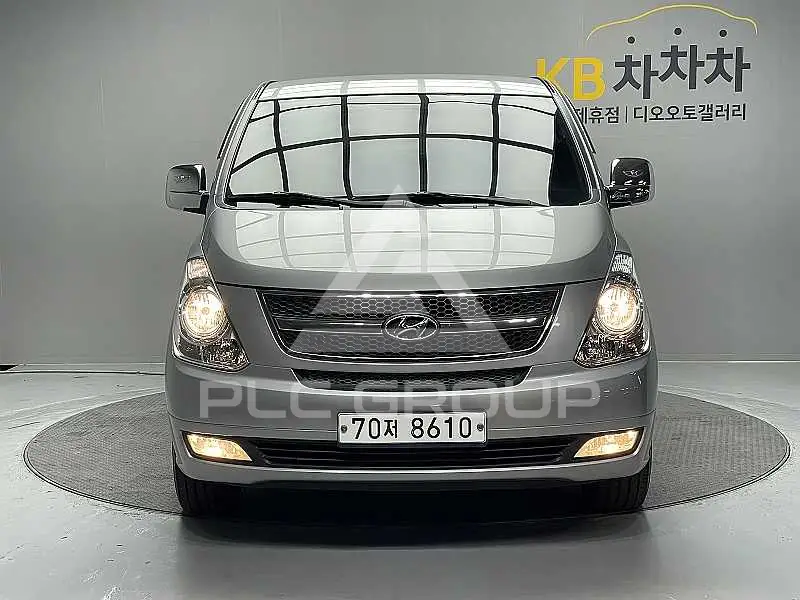 2015 Hyundai Starex