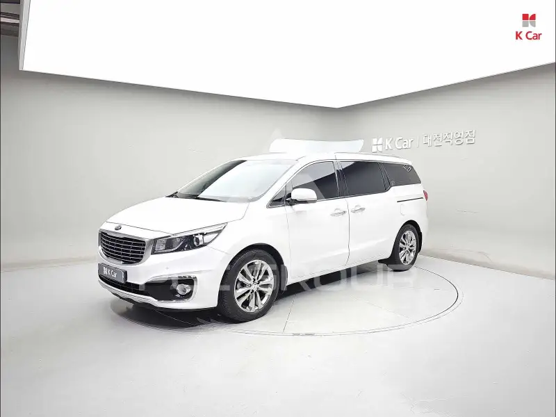 2016 KIA Carnival