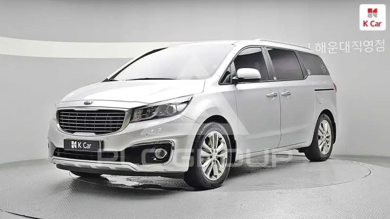 2016 KIA Carnival