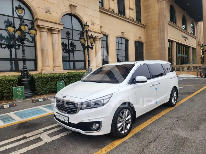 2016 KIA Carnival