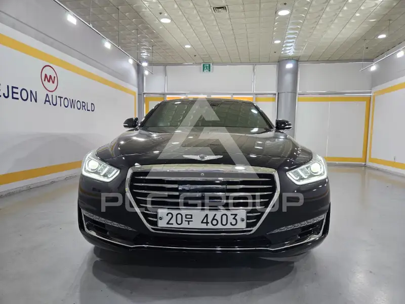 2016 Genesis EQ900