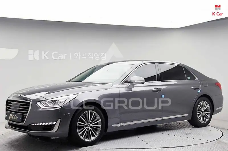 2016 Genesis EQ900