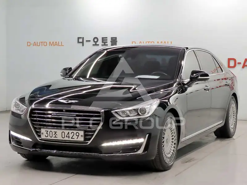 2016 Genesis EQ900