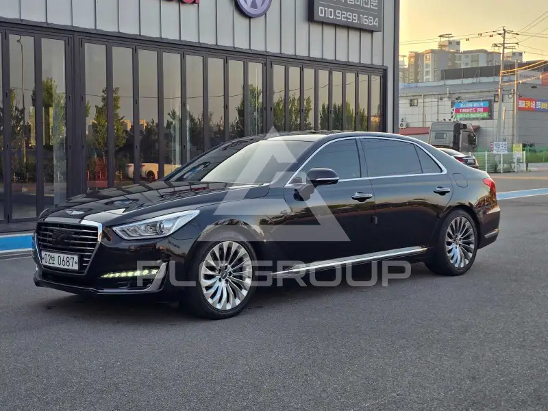 2016 Genesis EQ900